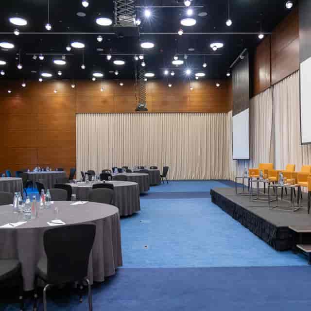 Radisson Blu Iveria Hotel, Tbilisi - image 2