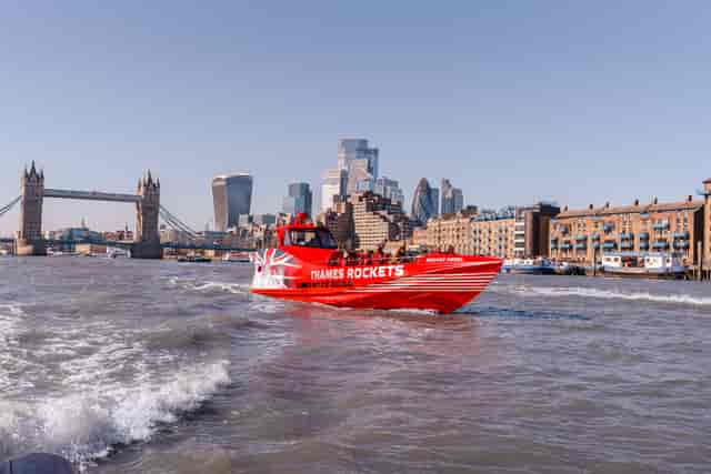 Thames Rockets - image 3