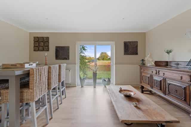 Lounge / Open-Plan Living and Dining Area