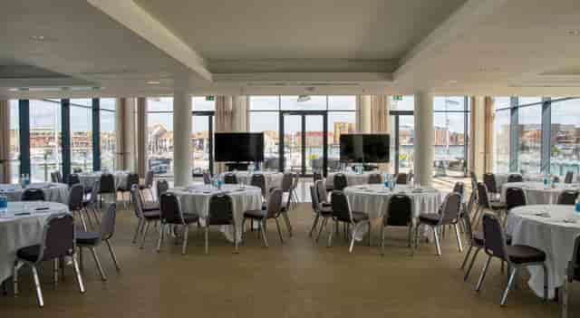 Novotel Southampton - image 2