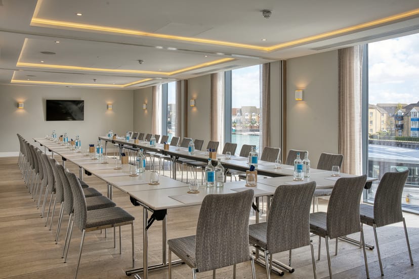 Novotel Southampton - image 1