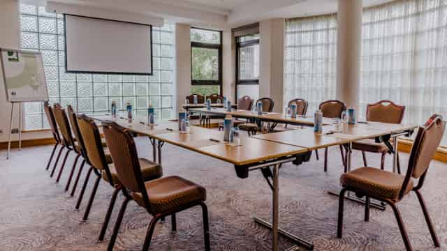 Dunmisk Suite