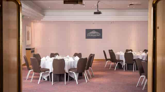 Stormont Hotel Belfast - image 2