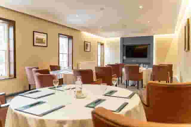 Dunadry Hotel And Gardens