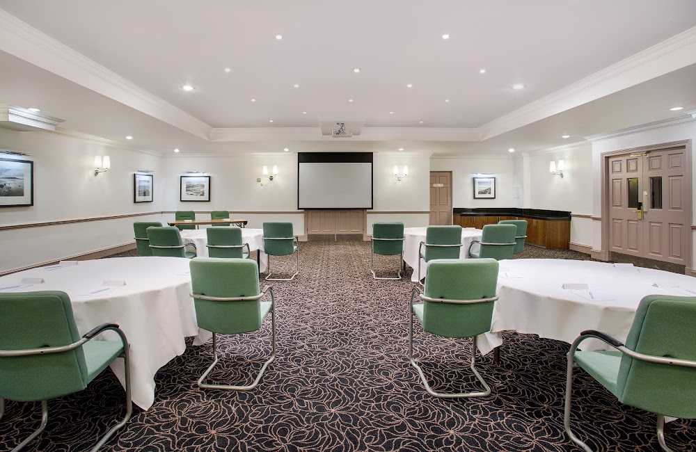 Leonardo Hotel and Conference Venue Aberdeen Airport - image 1