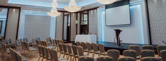 Dunadry Hotel And Gardens