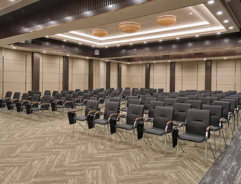 Panarams Tashkent Hotel, a member of Radisson Individuals - image 1