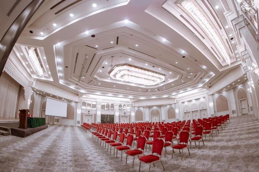 International Hotel Tashkent - image 1