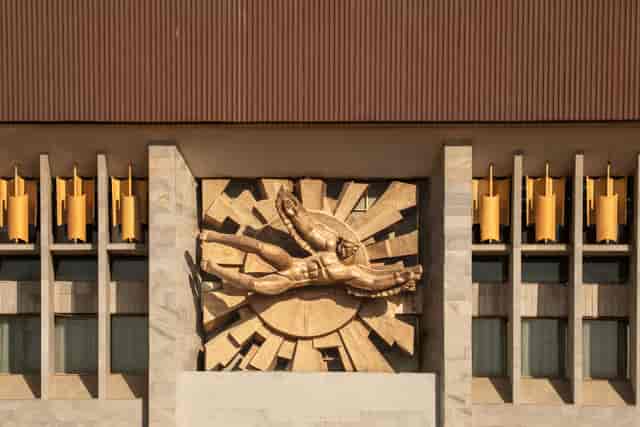 Tashkent Plaza - image 3