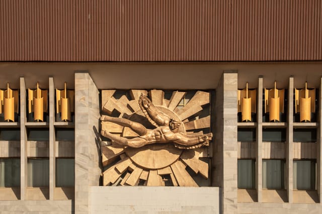 Tashkent Plaza - image 2