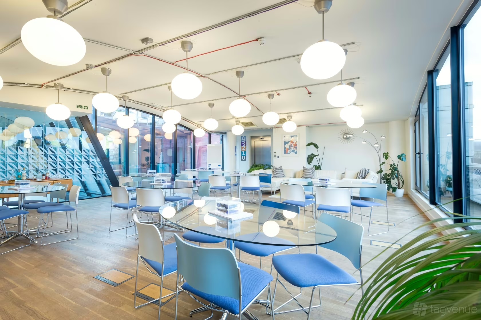 Wallacespace Clerkenwell Green - image 1