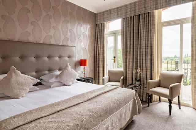 The Petersham - image 2