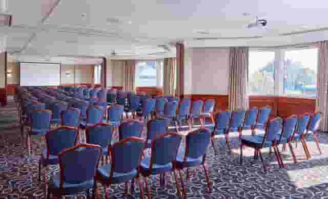 Mezzanine Suite