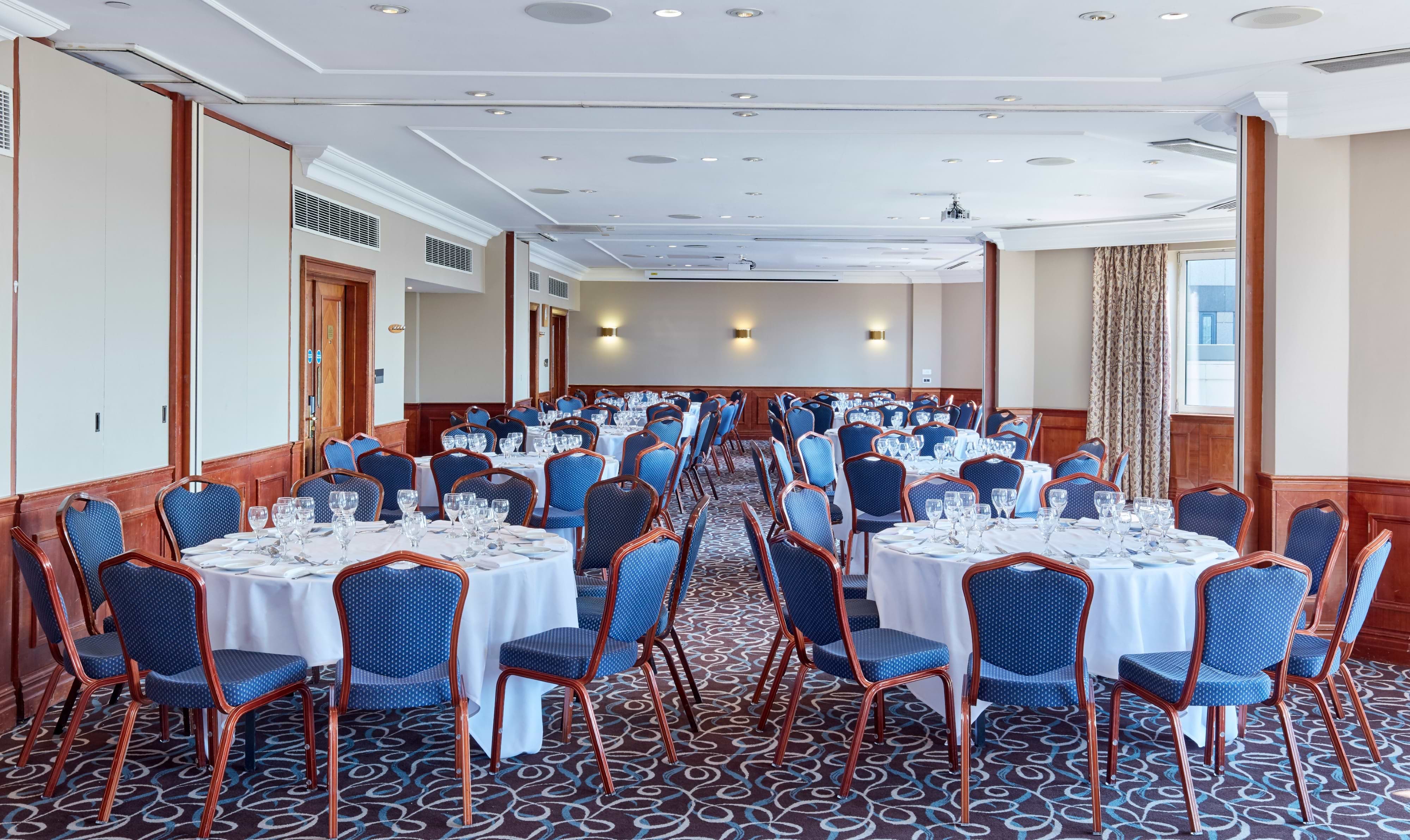 Leonardo Royal Hotel Southampton Grand Harbour - image 1