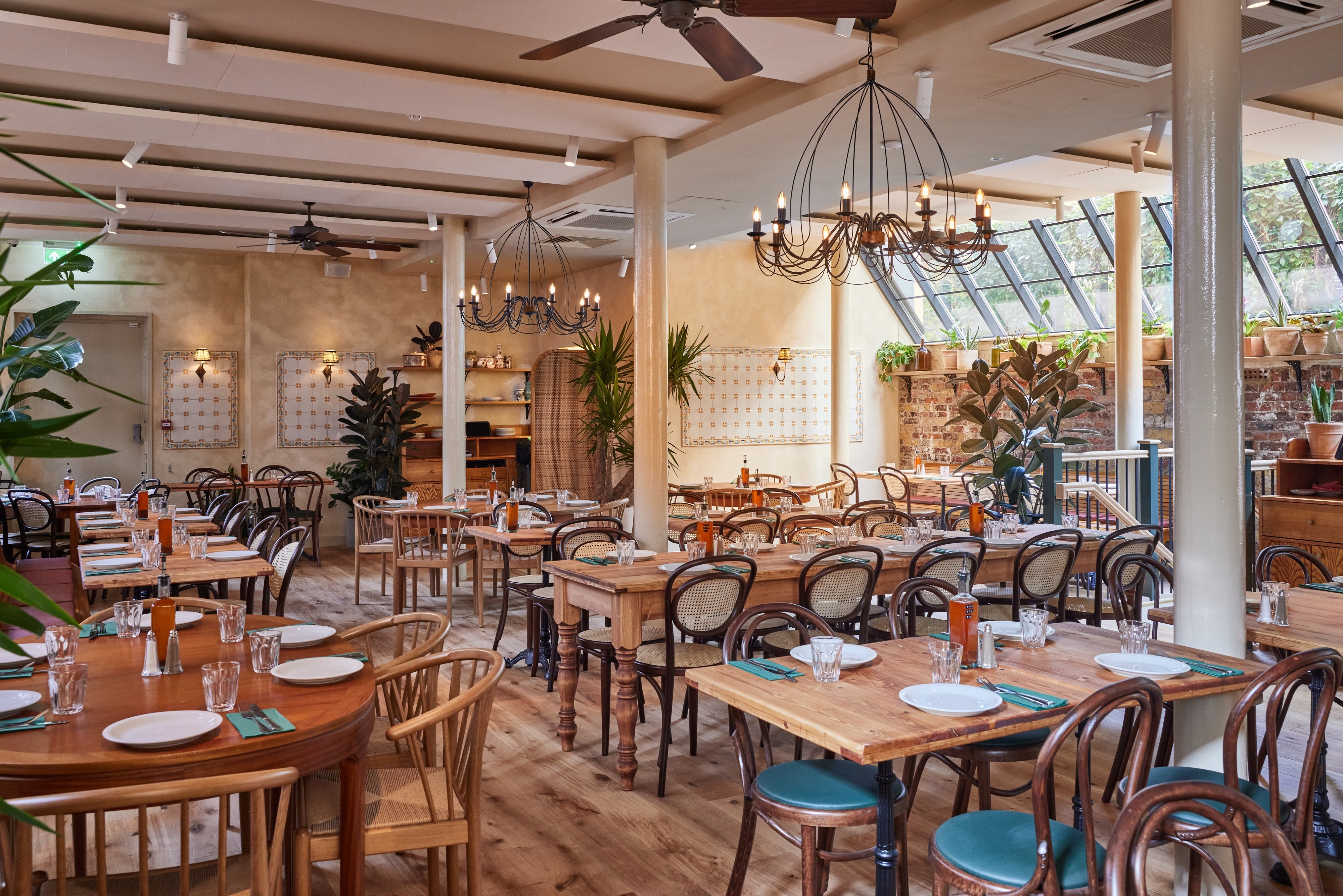 Casa do Frango - Mayfair - image 1