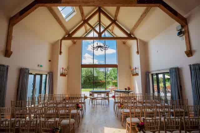 Millbridge Court (Surrey) - image 2