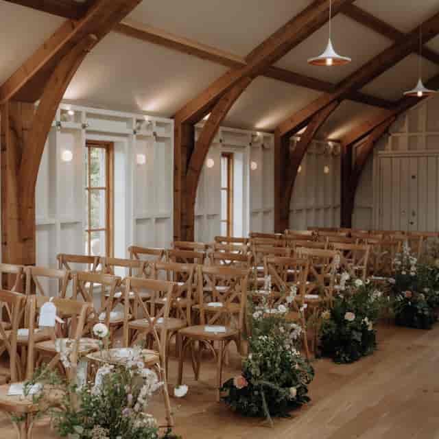 Hyde House (The Cotswolds) - image 2