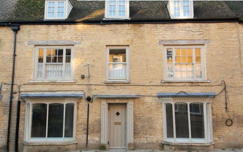 Cotswolds Townhouse - image 1