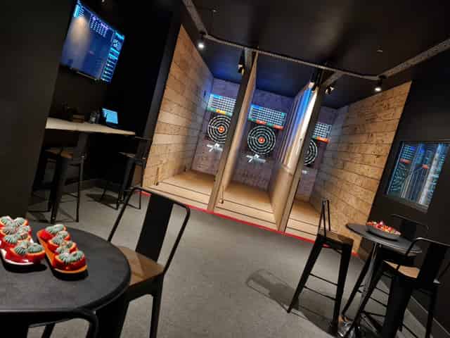 Axecelerate Lounge
