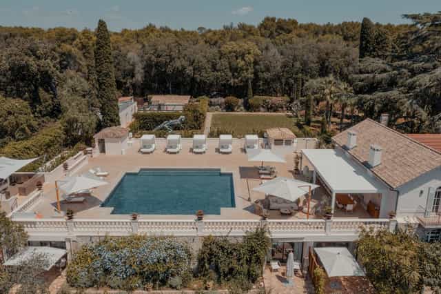 Le Grand Jardin Cannes - image 2