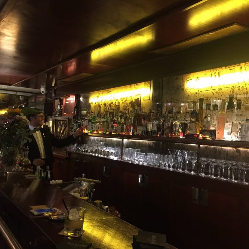 Unplug Gothic Bar - image 1