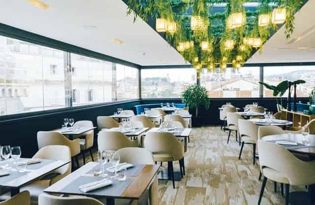 Main Restaurant & Lounge