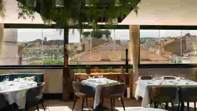Main Restaurant & Lounge