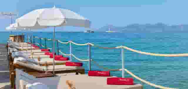 Mademoiselle Gray Plage Barrière