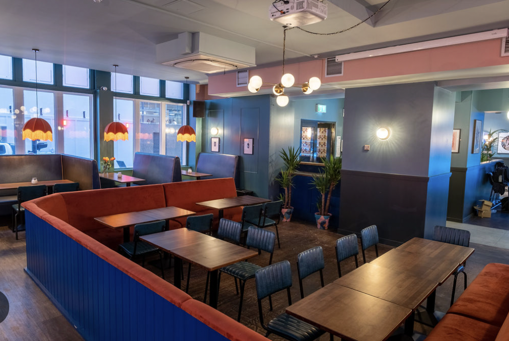 Star by Liverpool Street - image 1