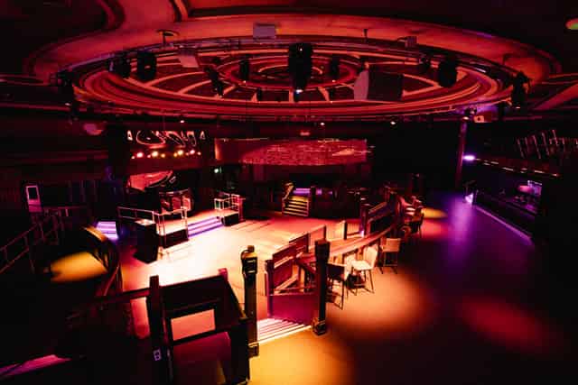 Room 1
