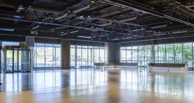 T2 and Foyer