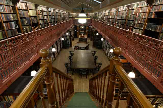 The Leeds Library