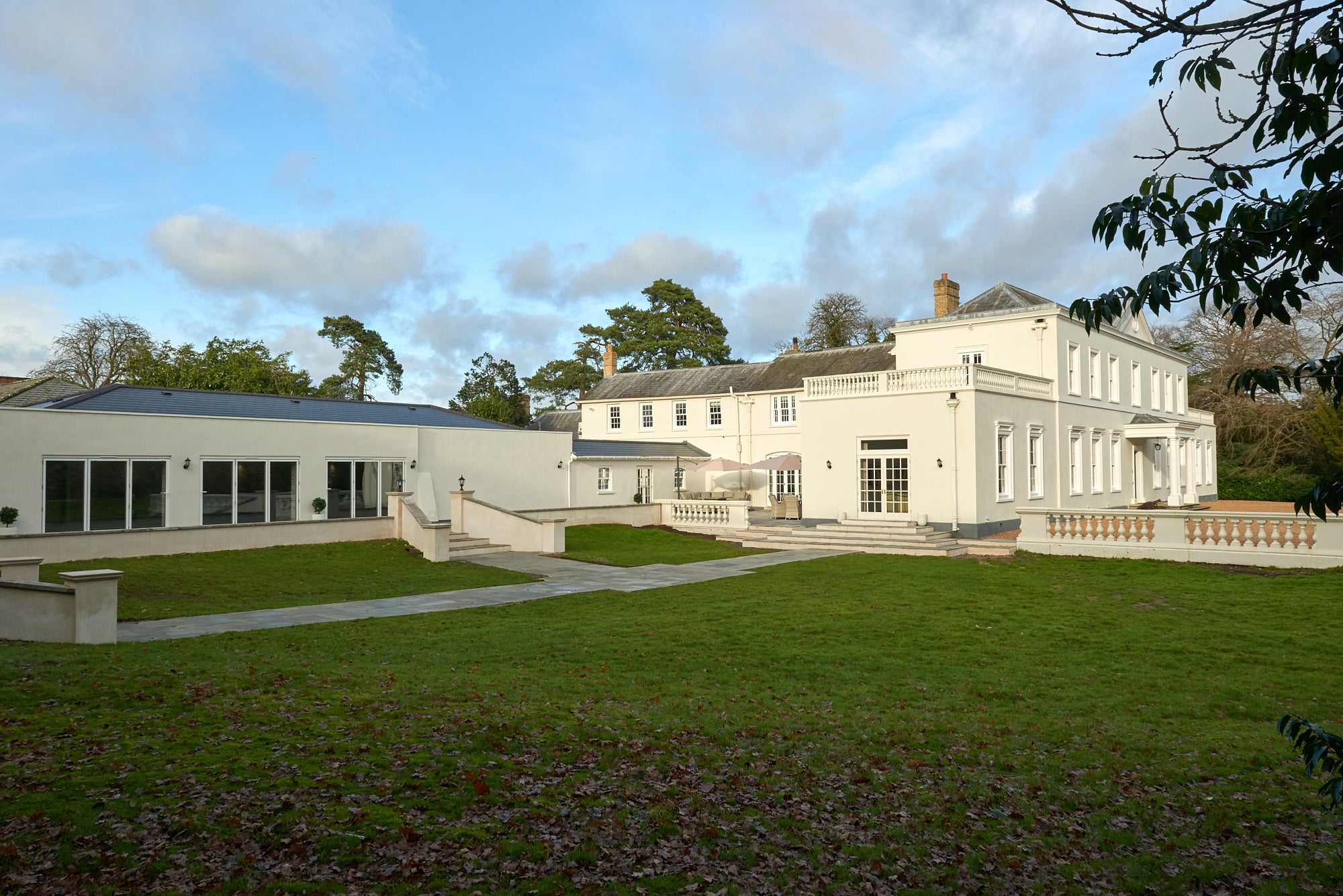 The Georgian Mansion at Greenstead Hall Estate - image 1