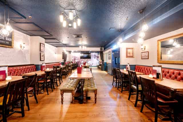 Wharfside Bar