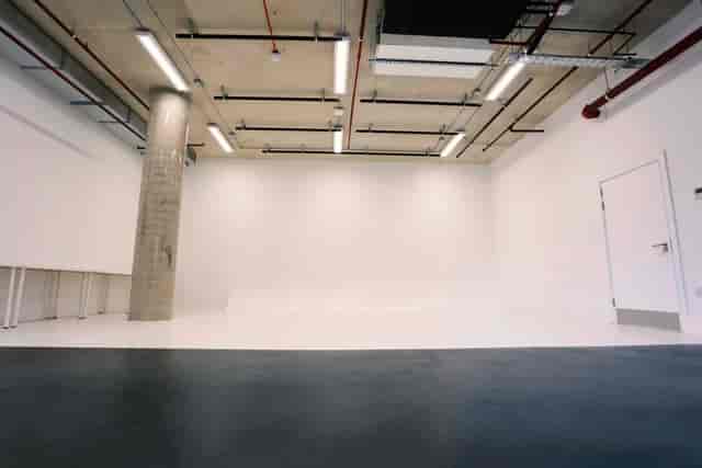 Nine Elms Studio - image 3