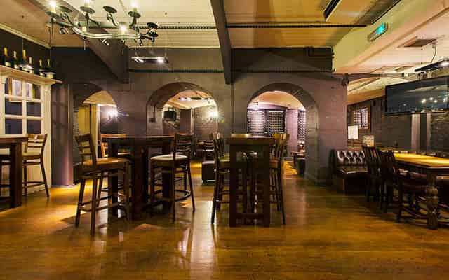 The Kings Head (UK)