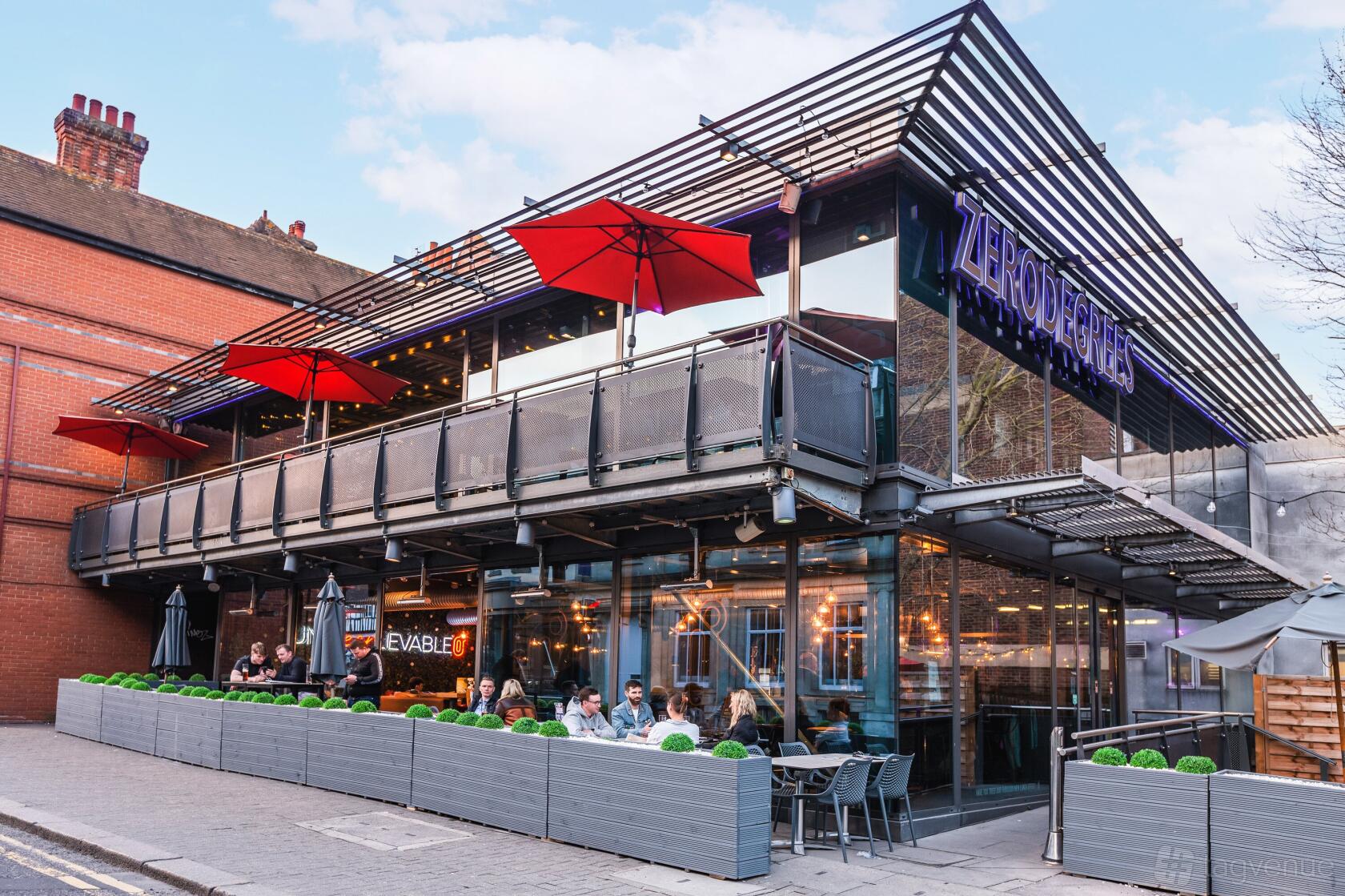 Tank Lounge & Terrace with outdoor seating for corporate networking and team building events.