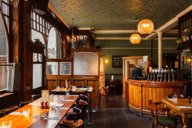 The Alexandra Room 