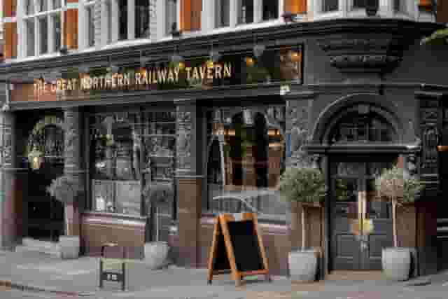Great Northern Railway Tavern