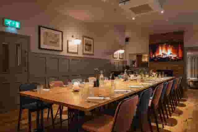 KKS Cafe Bar Grill