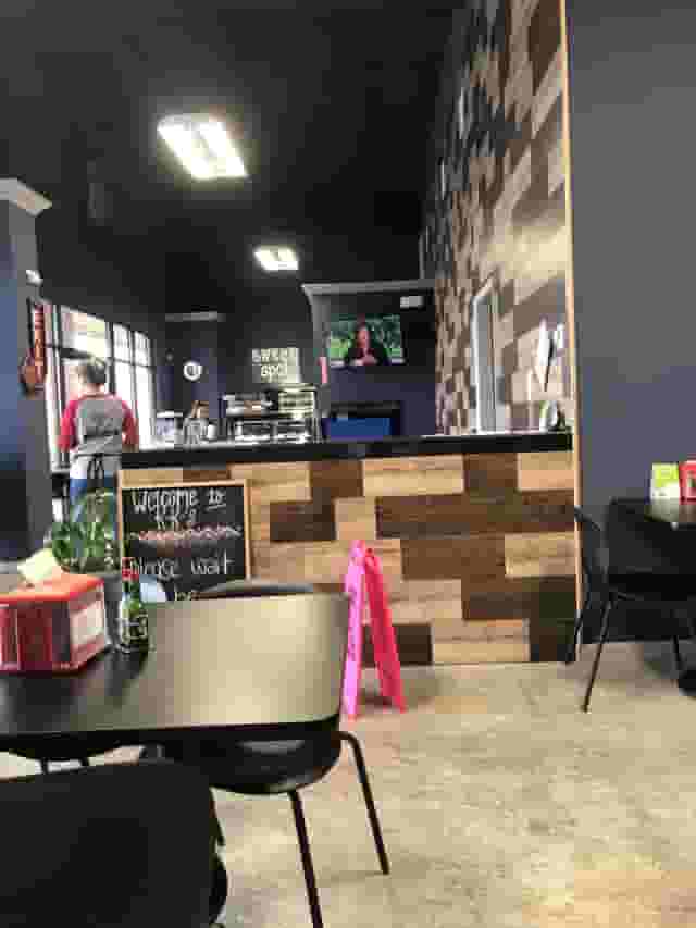 KKS Cafe Bar Grill