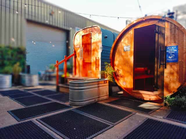 Sauna & Plunge Lounge