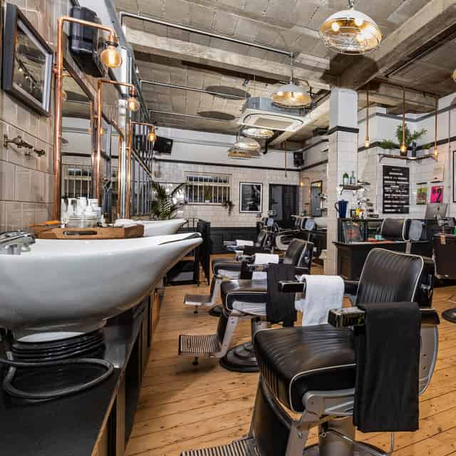 Huckle Barbershop - Old Street