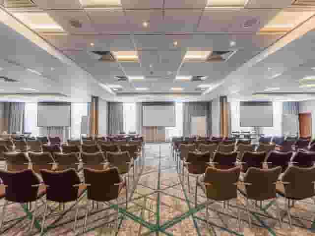 Crowne Plaza Reading East