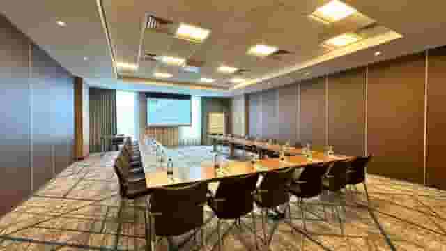 Crowne Plaza Reading East