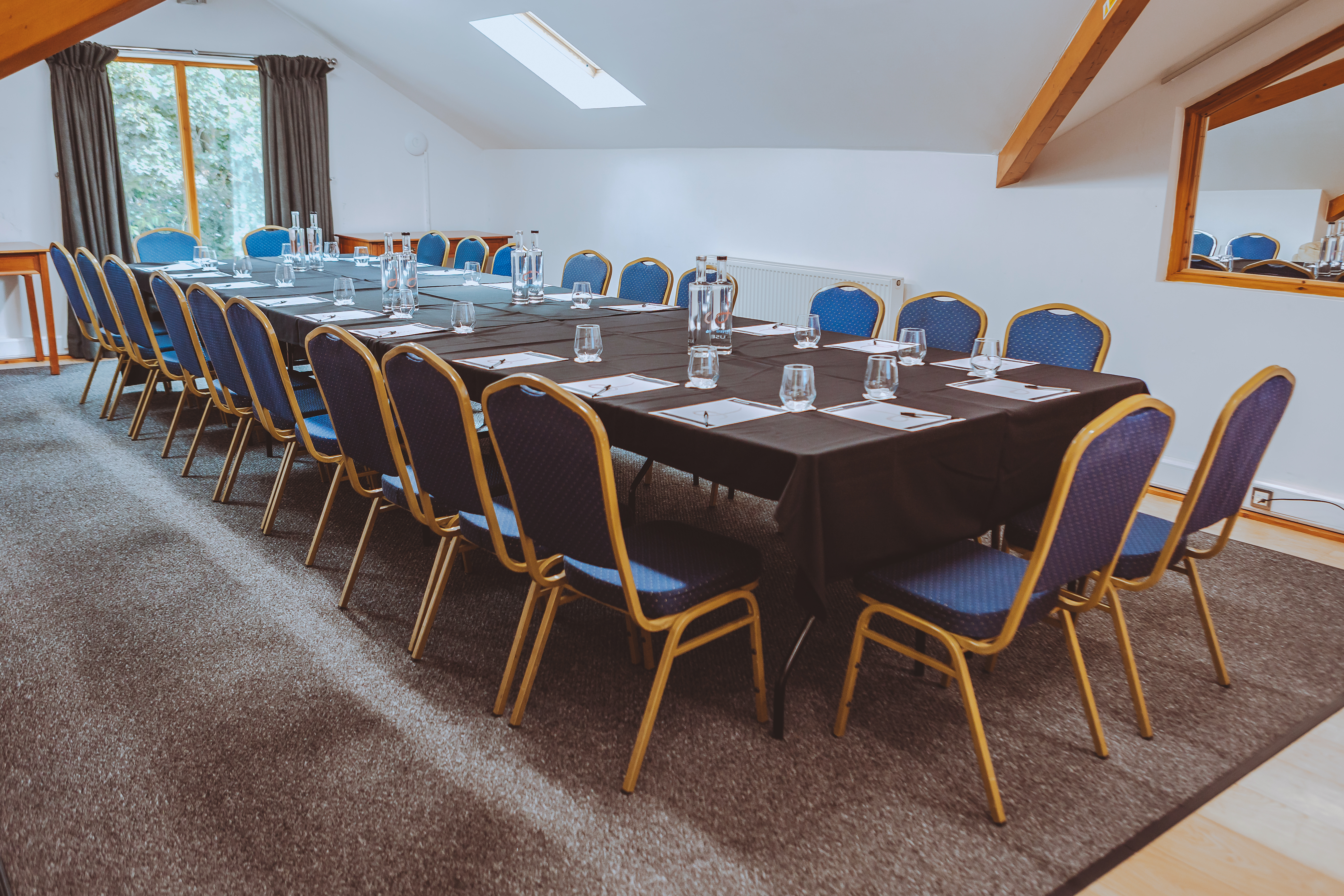 Draycote Hotel - image 1