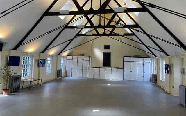 St Luke's Church, Chelsea - image 3
