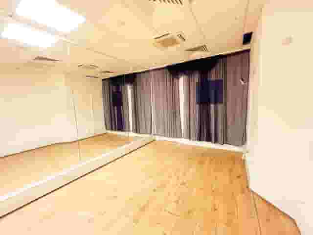 Studio 4