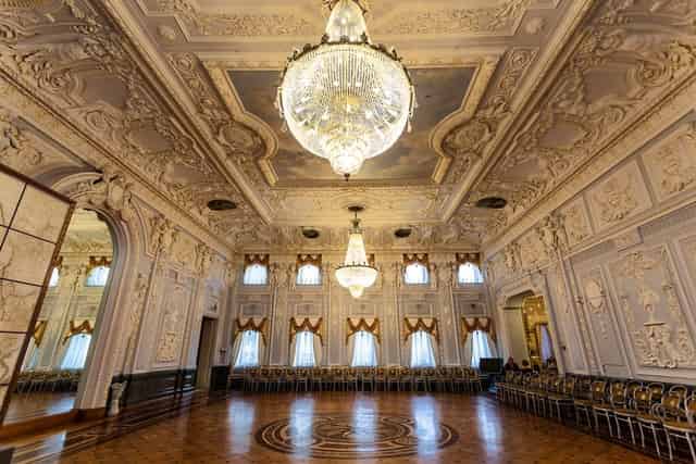 Palais