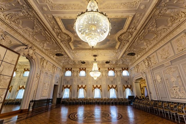 Palais